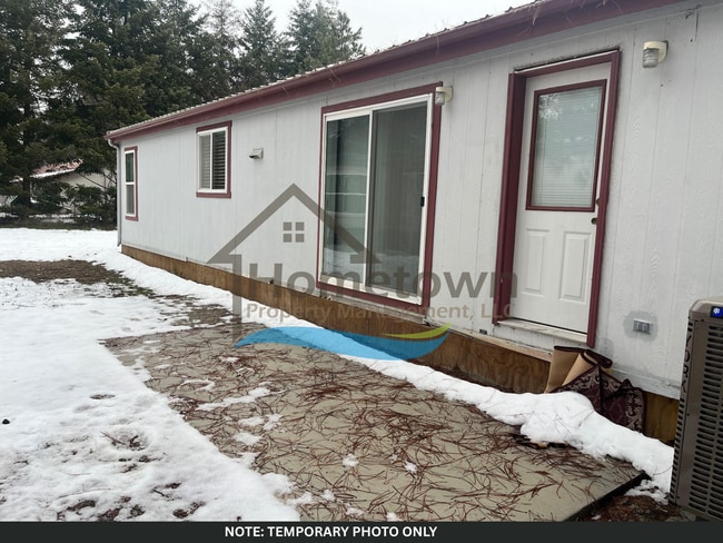 Photo - Cozy 2-Bed, 2-Bath Home with Off-Street Pa...