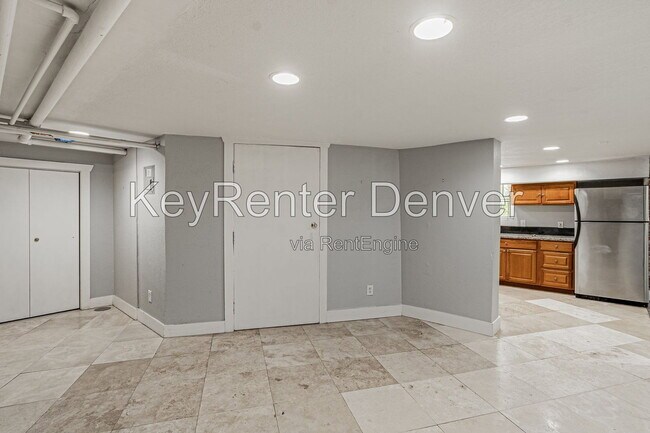 Photo - 945 N Washington St Unidad Apt 100