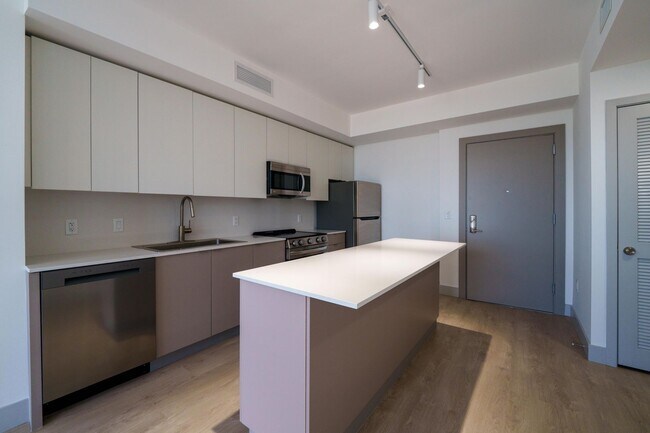 Photo - Gardens Residences