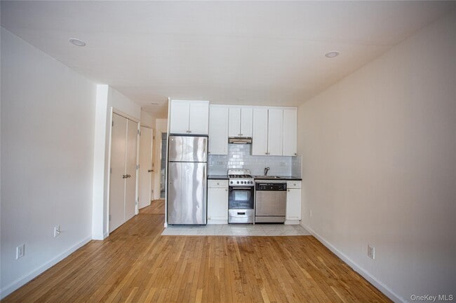 Photo - 765 Shore Rd Unidad 1M