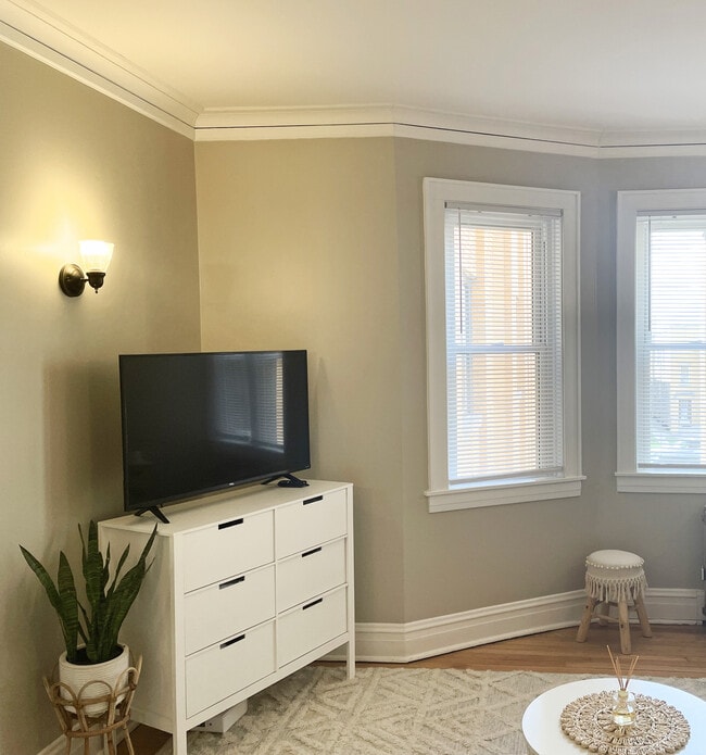 Photo - 1919A Grove Ave-34 Unit 34