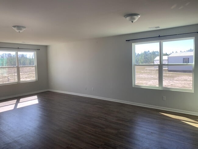 Photo - 481-P481 Tondee Way