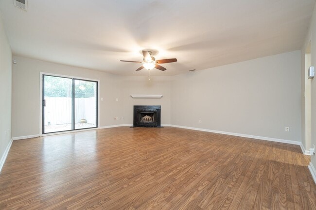 Photo - Gorgeous 2 Bedroom, 2.5 Bath Townhome in N Raleigh, Lot of updates!  Pet Friendly!