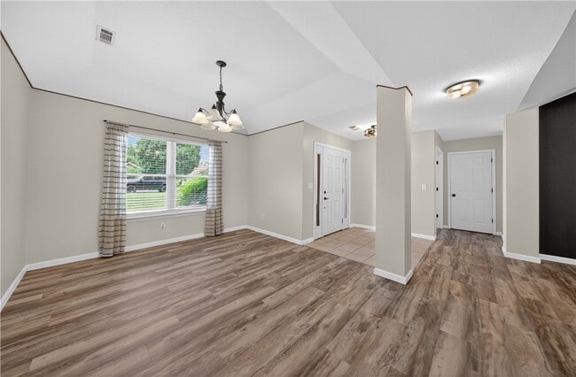 Photo - 903 Tyra Ln