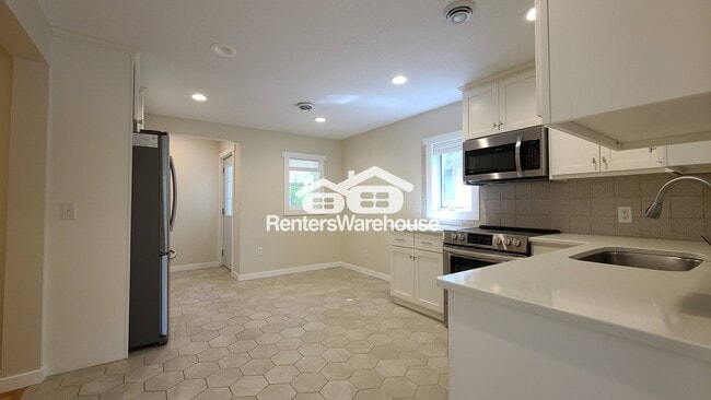 Photo - 217 River St