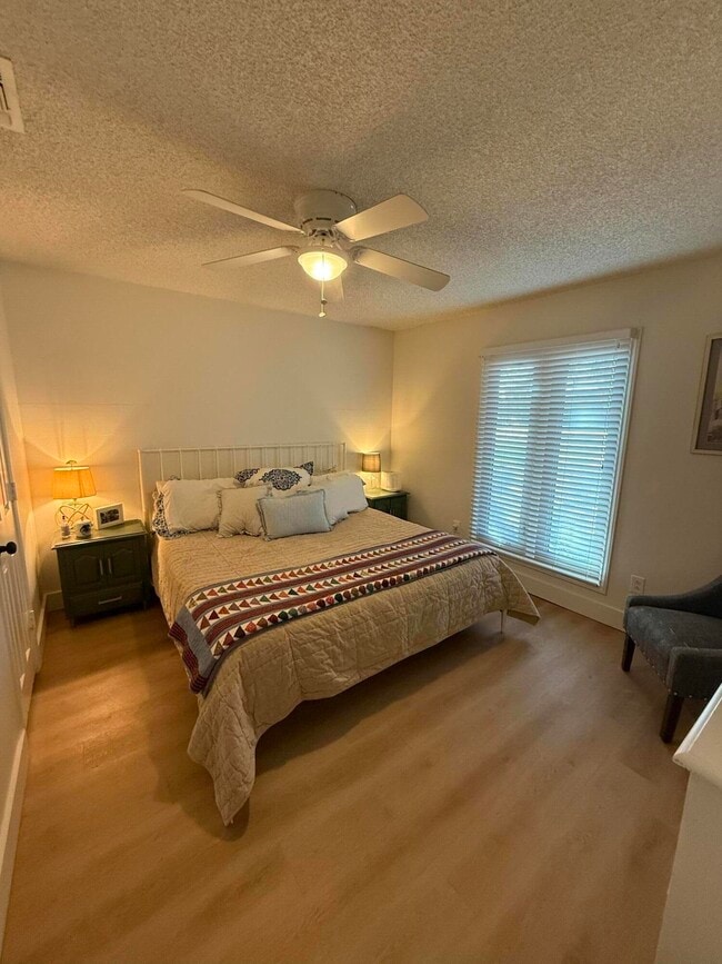 Photo - 9713 Nashville Ave