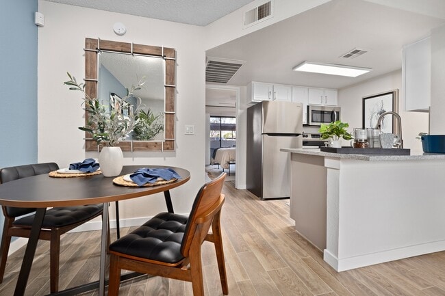 Solas Glendale