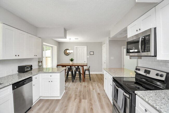 Photo - 21722 Forest Glade Dr