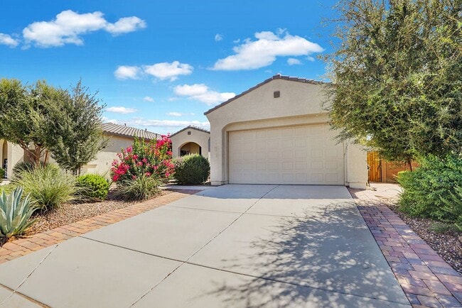369 W Glacier Bay Dr