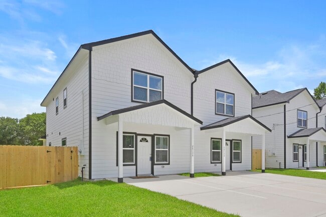 Photo - 2619 Randolph Rd