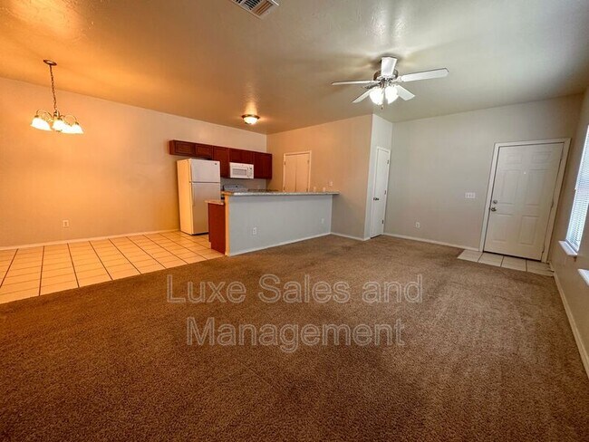 Photo - 1735 Riviera Ln