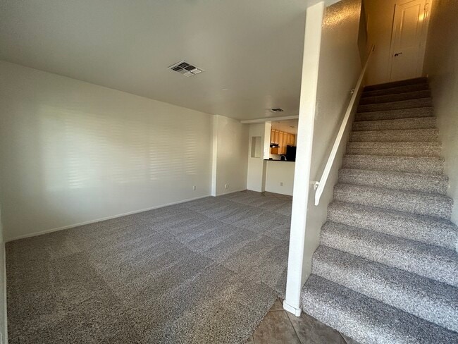 Photo - 7801 N 44th Dr