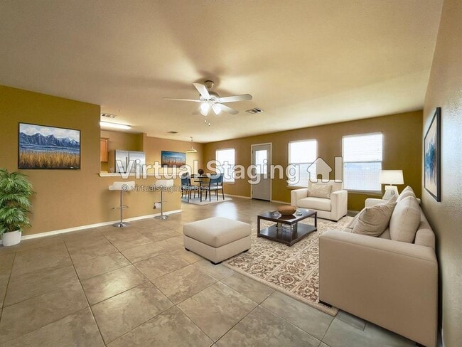 Photo - 318 Mitchell Dr