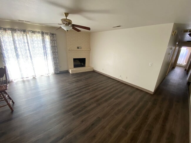 Photo - Charming Home for rent in Exeter, Ca