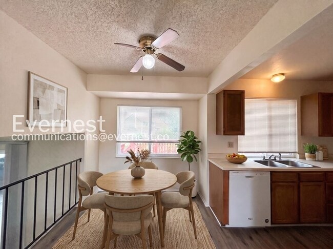 Photo - 2702 Dickens Dr