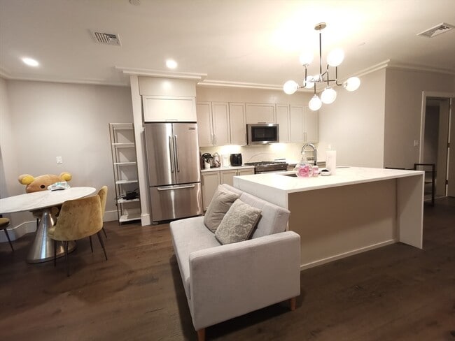 Photo - 214 Market St Unit 1