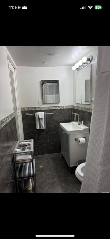 Photo - 147 E 29th St Unidad 1