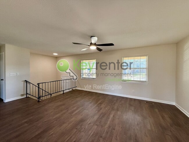 Photo - 8225 Cavan Cir