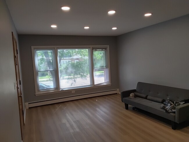 Photo - 5452 N Central Ave