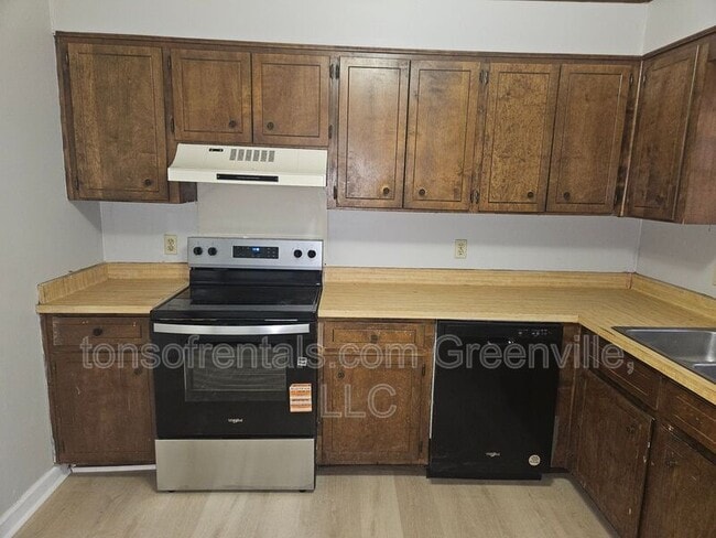 Photo - 182 Hidden Hill Rd