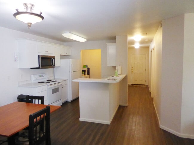 Photo - 2226 W Elizabeth St Unit C104