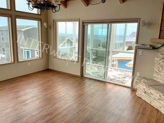Photo - 5203 NW Keel Ave