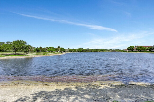 Photo - 2850 Carambola Cir S Unit 19121