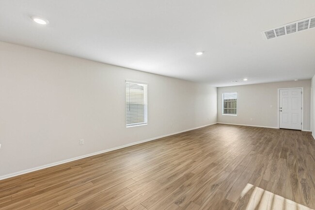 Photo - 4 Bed | 2 Bath | 1,572 Sq Ft