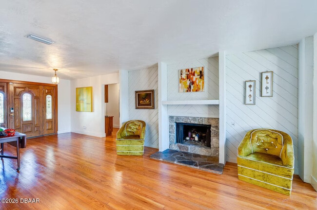 1286 John Anderson Dr