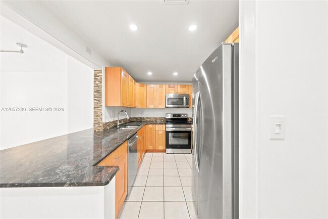 Photo - 4384 NW 9th Ave Unit 19-1D