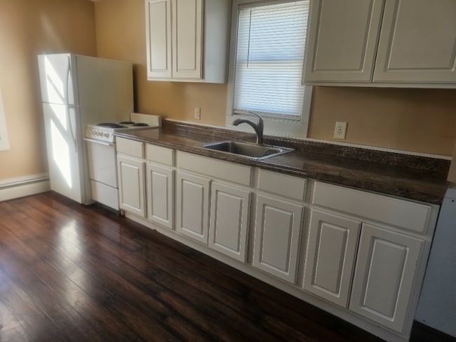 Photo - 79 Herbert St Unit 2R