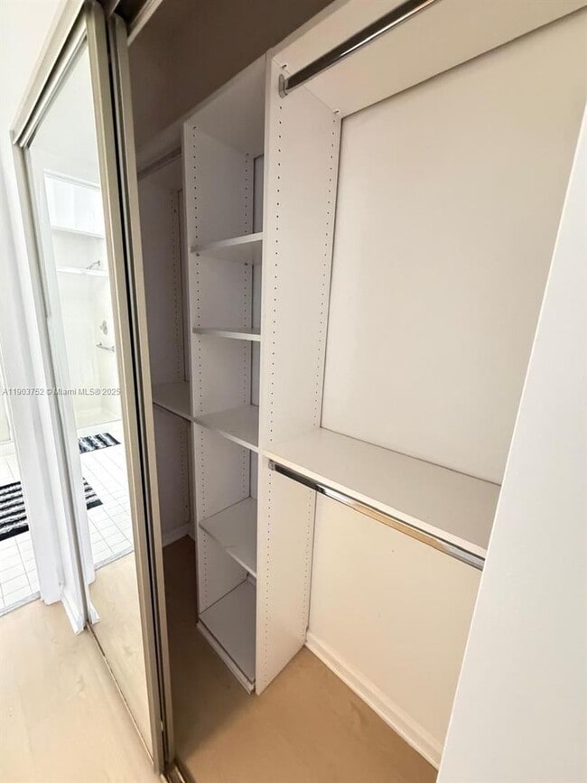 Photo - 11690 Briarwood Cir