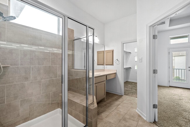 Building Photo - 18005 Pomelo Ln