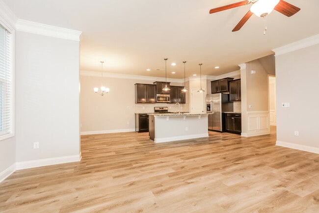 Photo - 7435 Birchshire Dr