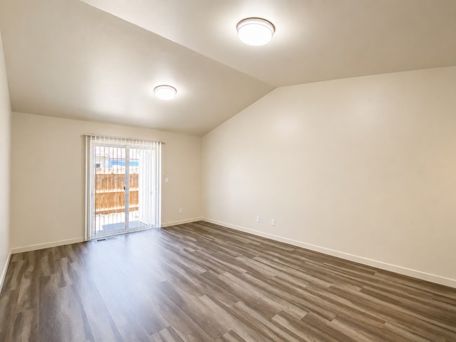 Photo - Quail Manor Townhomes