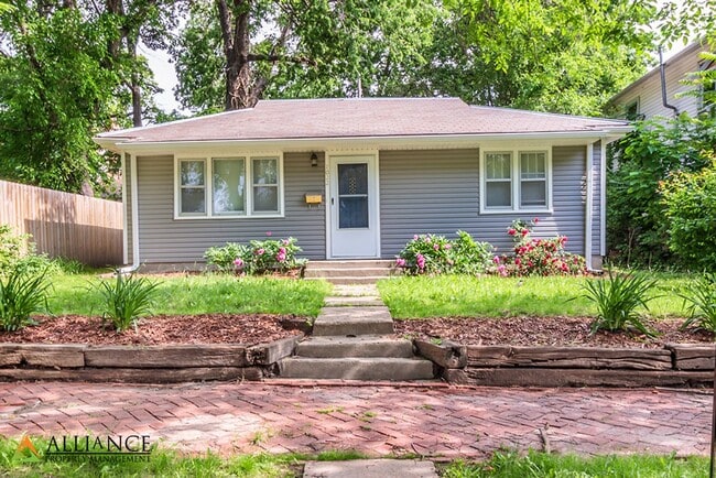 Building Photo - 1022 Humboldt St Unit 1022