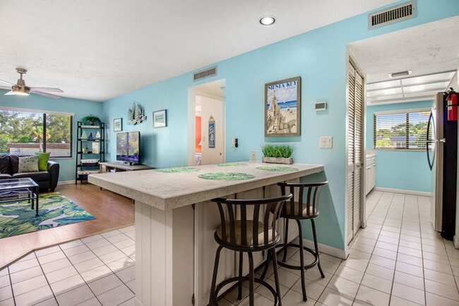 6703 Midnight Pass Rd Unit SI FL2-ID1591488P