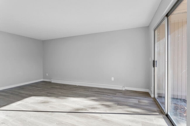 Photo - Carriage Estate