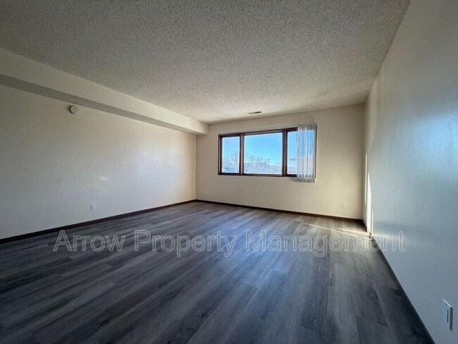 Photo - 539 N 24th St Unit 8