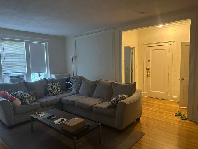 Photo - 8 Alton Pl Unit 12-2
