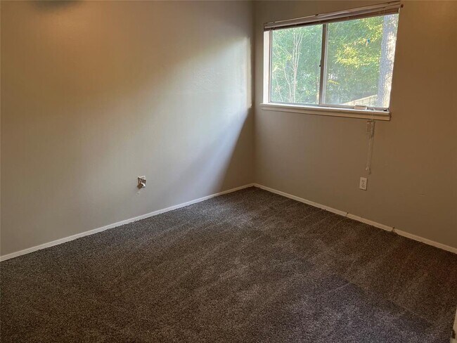 Photo - 33 W Mistybreeze Cir