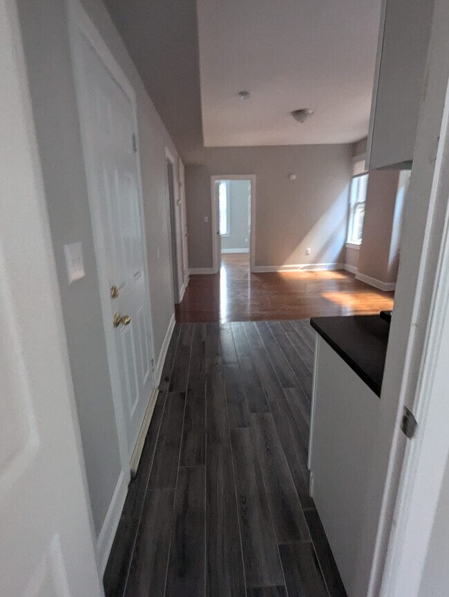 Photo - 39 William St Unit 2