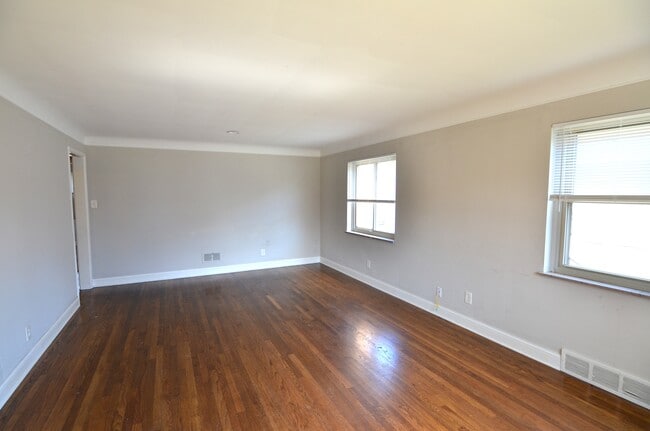 Photo - 4146 South Ave Unit 1