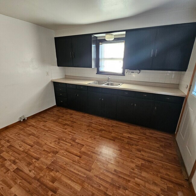 Photo - 1551 Loomis St