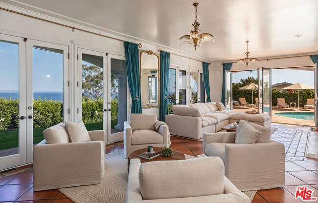 Photo - 3453 Coast View Dr