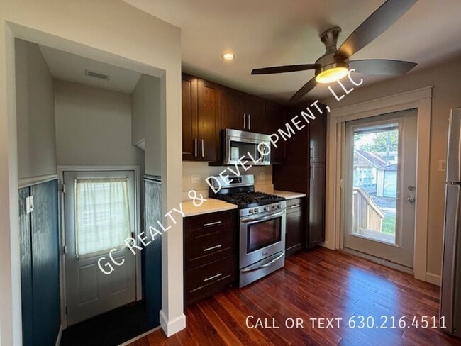 Photo - 837 7th Ave