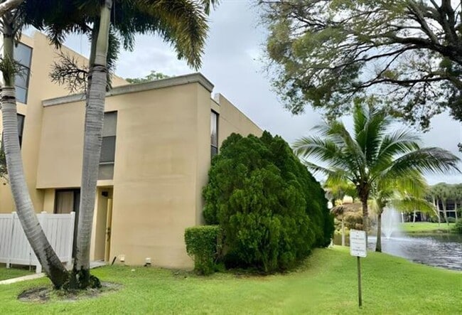 Photo - 2910 SW 87th Terrace