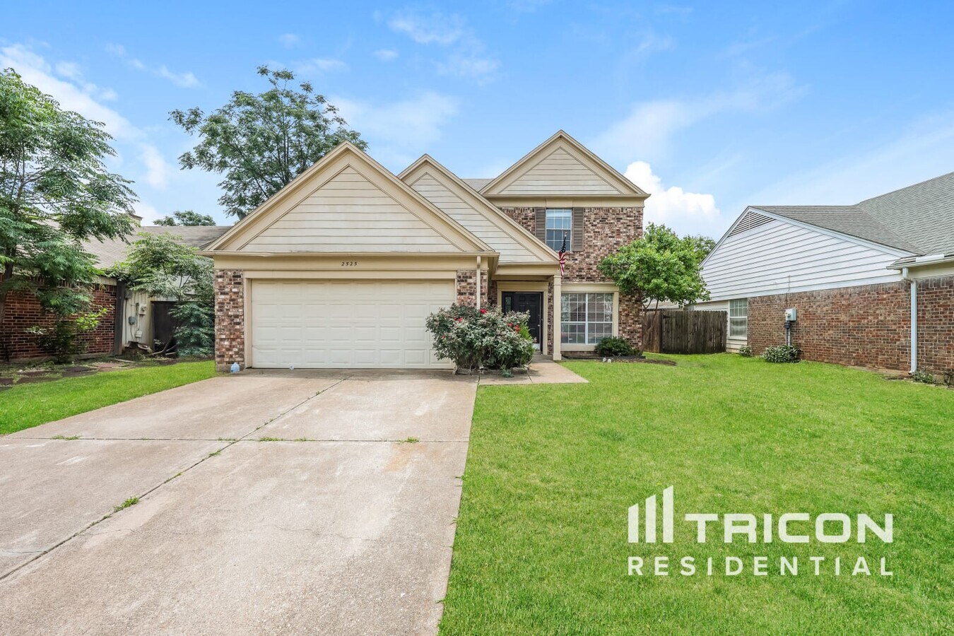 Photo - 2525 Coldstream Dr House