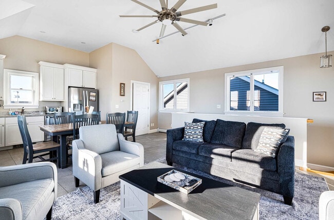 Photo - 12 Epping Ave Unit ID1333667P