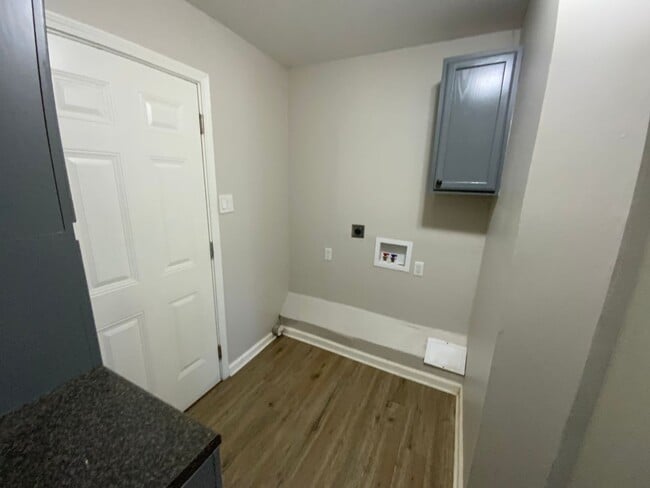 Photo - 115 Blakely Rd